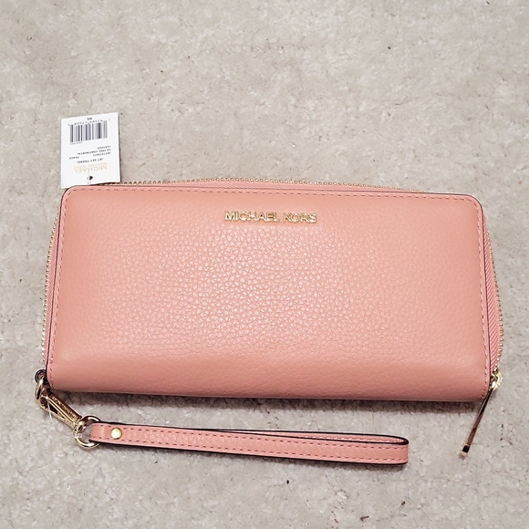 Michael Kors Jet Set Wallet Wristlet MK Peach - Picture 1 of 3
